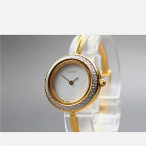 Gucci Gold and Silver Women's Watch